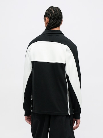 Nike Sportswear Tréning póló 'AIR' - fekete
