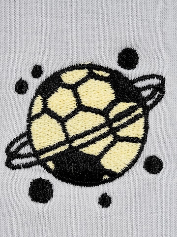 SATURNDAY Shirt 'Fußball' in Grey