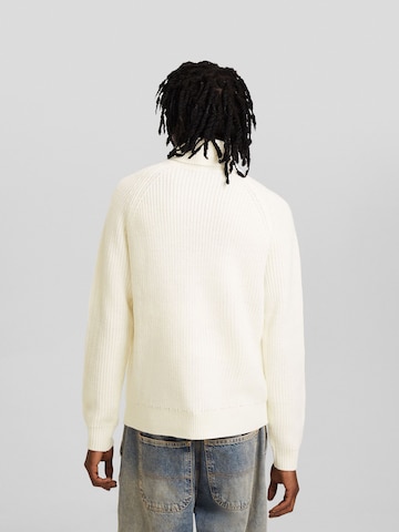 Bershka Sweater in White