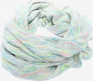 Gina Scarf & Wrap in One size in White: front
