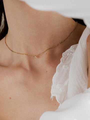 Luamaya Necklace 'Solitaire Stone Choker' in Gold
