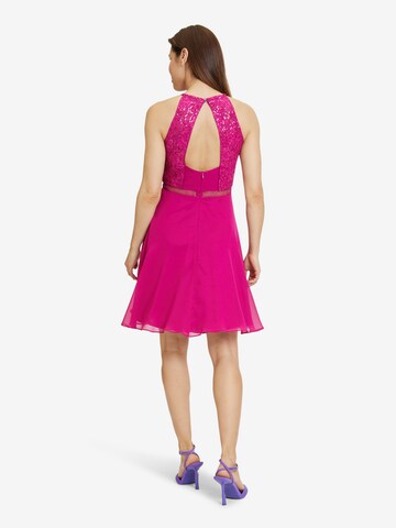 Robe de cocktail VM Vera Mont en rose