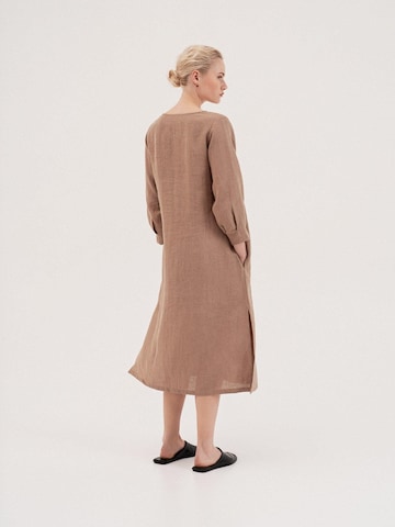 AmourLinen Kleid 'Amalia'‌‌‌‌‌‌‌ in Braun