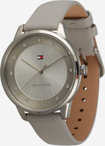 sidabrinė TOMMY HILFIGER Analoginis (įprasto dizaino) laikrodis: priekis
