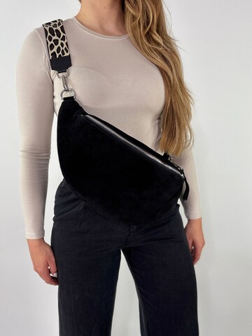 lePelou Fanny Pack 'PANTHERA' in Black