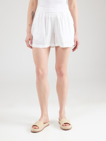 PIECES Loosefit Shorts 'PCPIA' in Weiß: Vorderseite