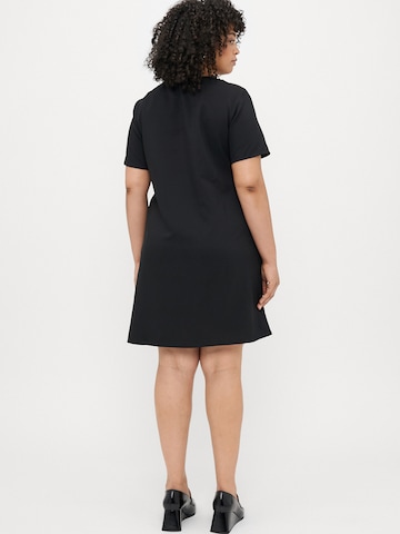 Vero Moda Curve Рокля 'VMCEVELIN' в черно