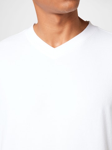 T-Shirt 'Andy' WEEKDAY en blanc