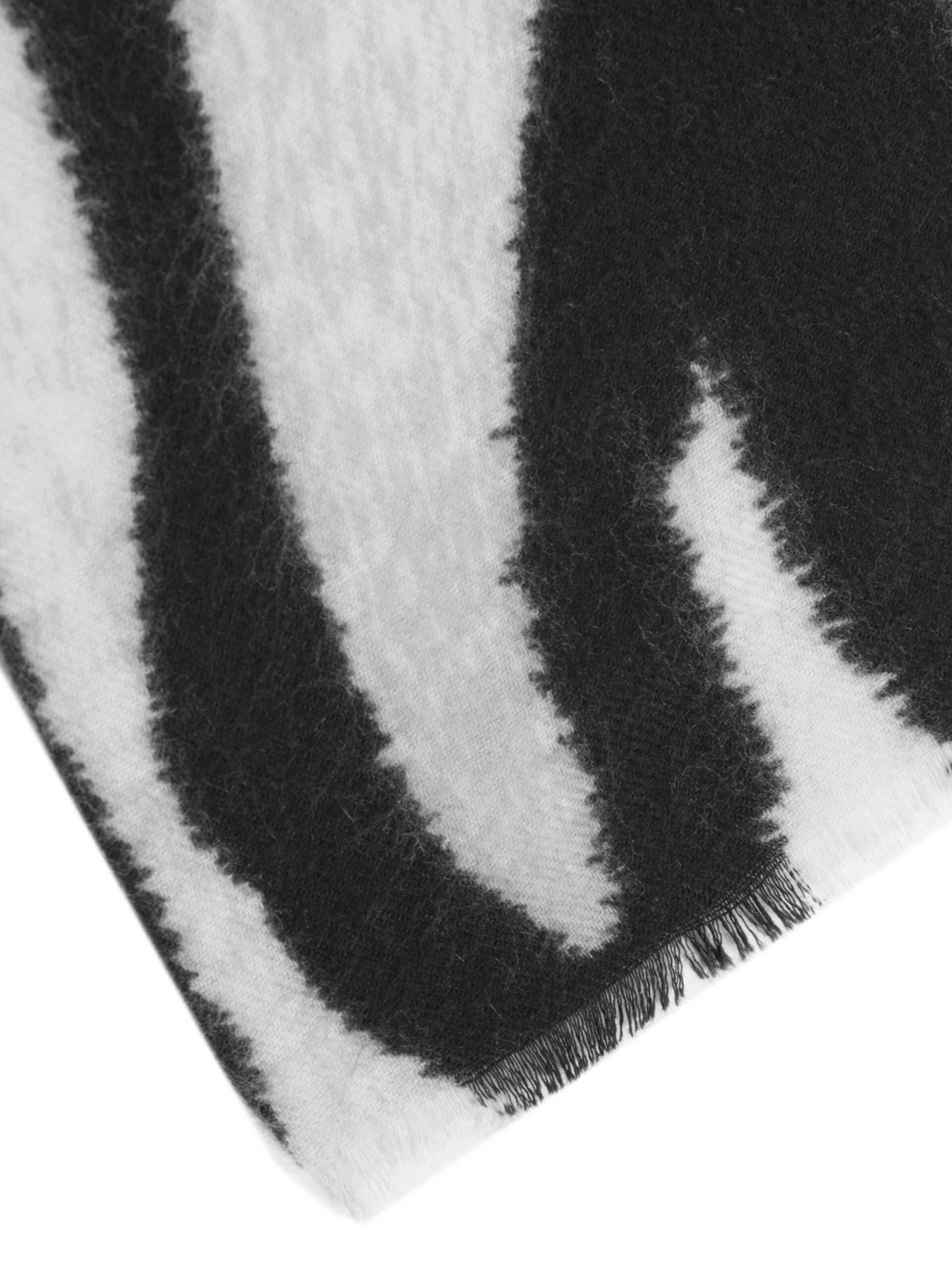 SAMAYA Scarf 'Molley' in Grey