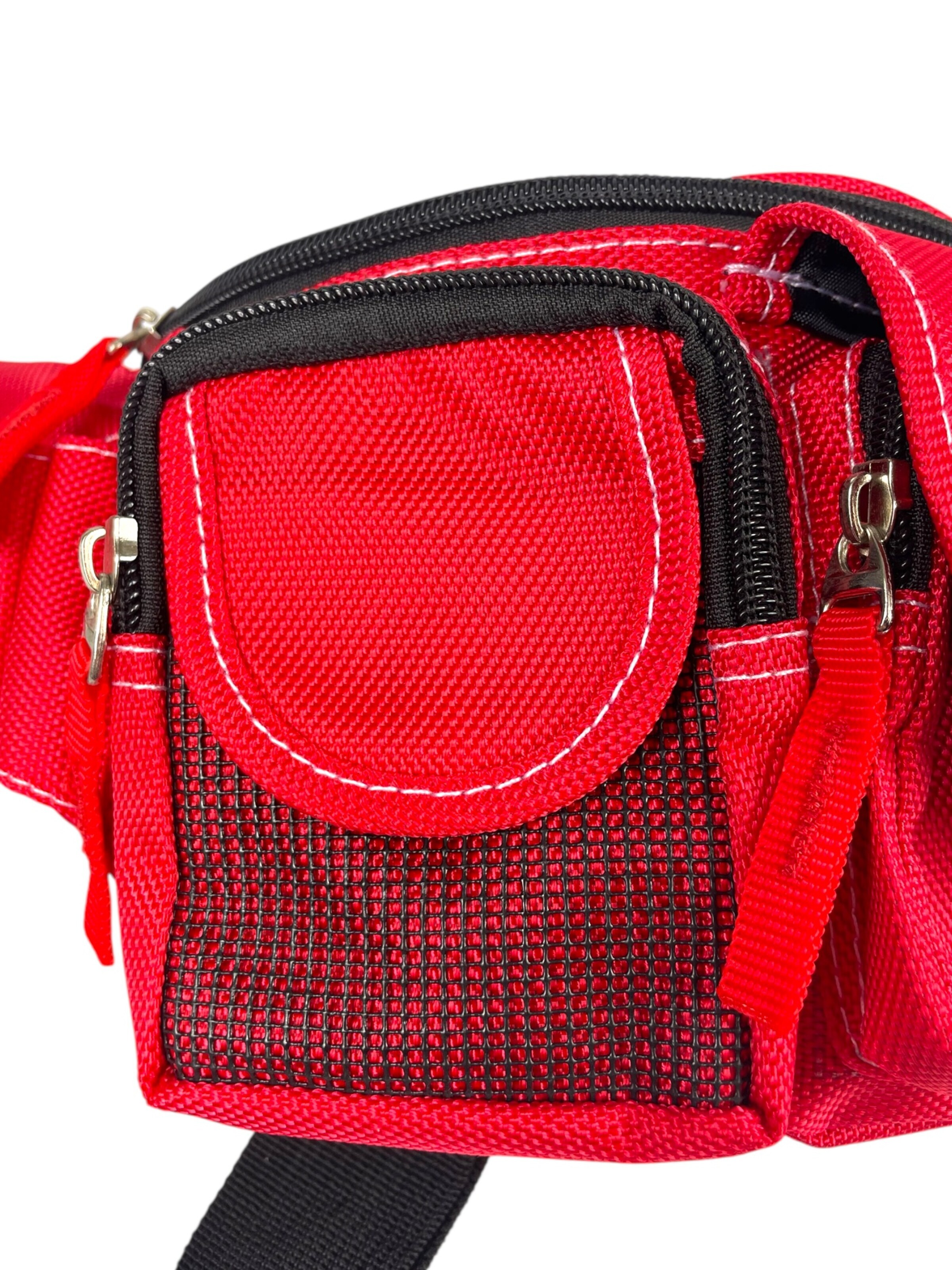 Kumixi Crossbody Bag in Red