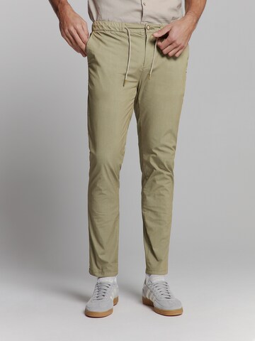 No Excess Regular Pants in Green: front