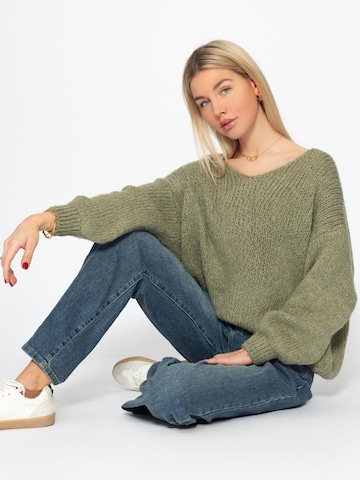 SASSYCLASSY Oversizepullover in Grün