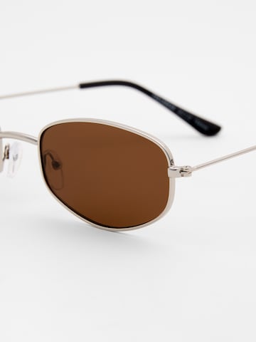 Pull&Bear Sonnenbrille in Silber