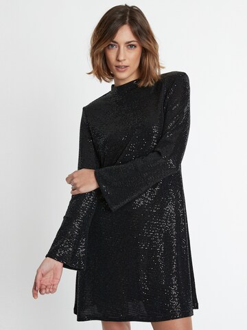 Ana Alcazar Kleid ' Sagala ' in Schwarz: Vorderseite