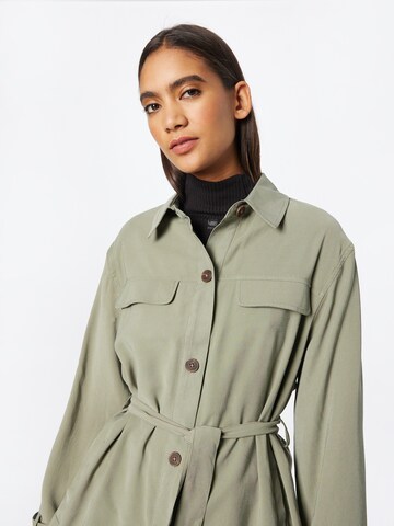 Dorothy Perkins Between-season jacket in Green