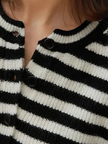 Hiccup Knit Cardigan in White