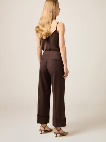 oltre Baggy Trousers in Brown