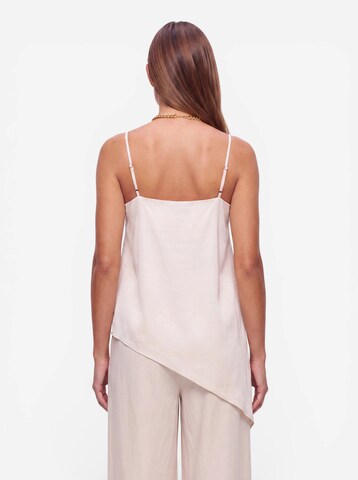 La Pajé Τοπ 'Cami' σε λευκό