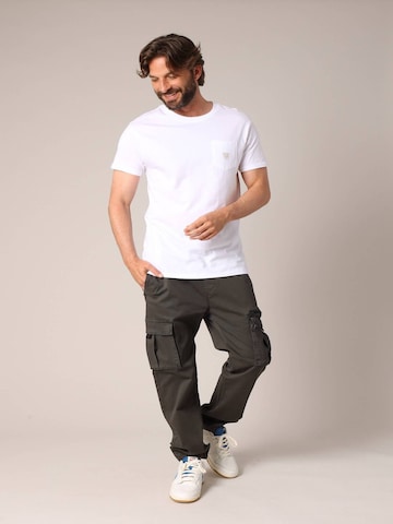 Deeluxe T-Shirt 'Basito' in Weiß