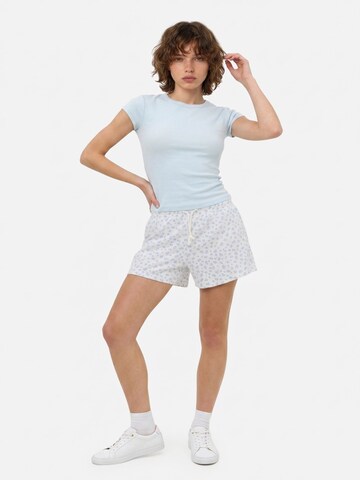 Alexa Dash Regular Trousers in White