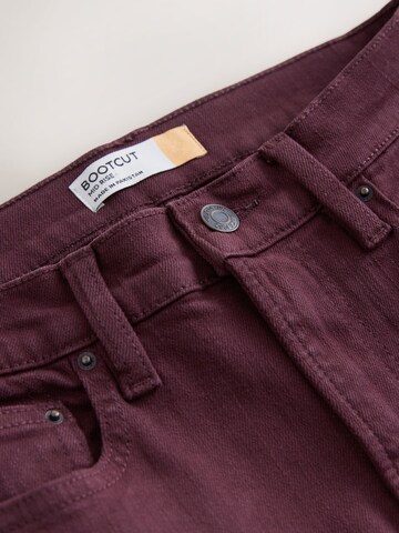 Bootcut Jean Next en rouge