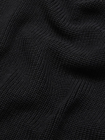 FALKE Scarf in Black