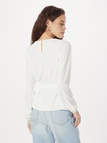 ABOUT YOU - Blusa 'Paula' en blanco