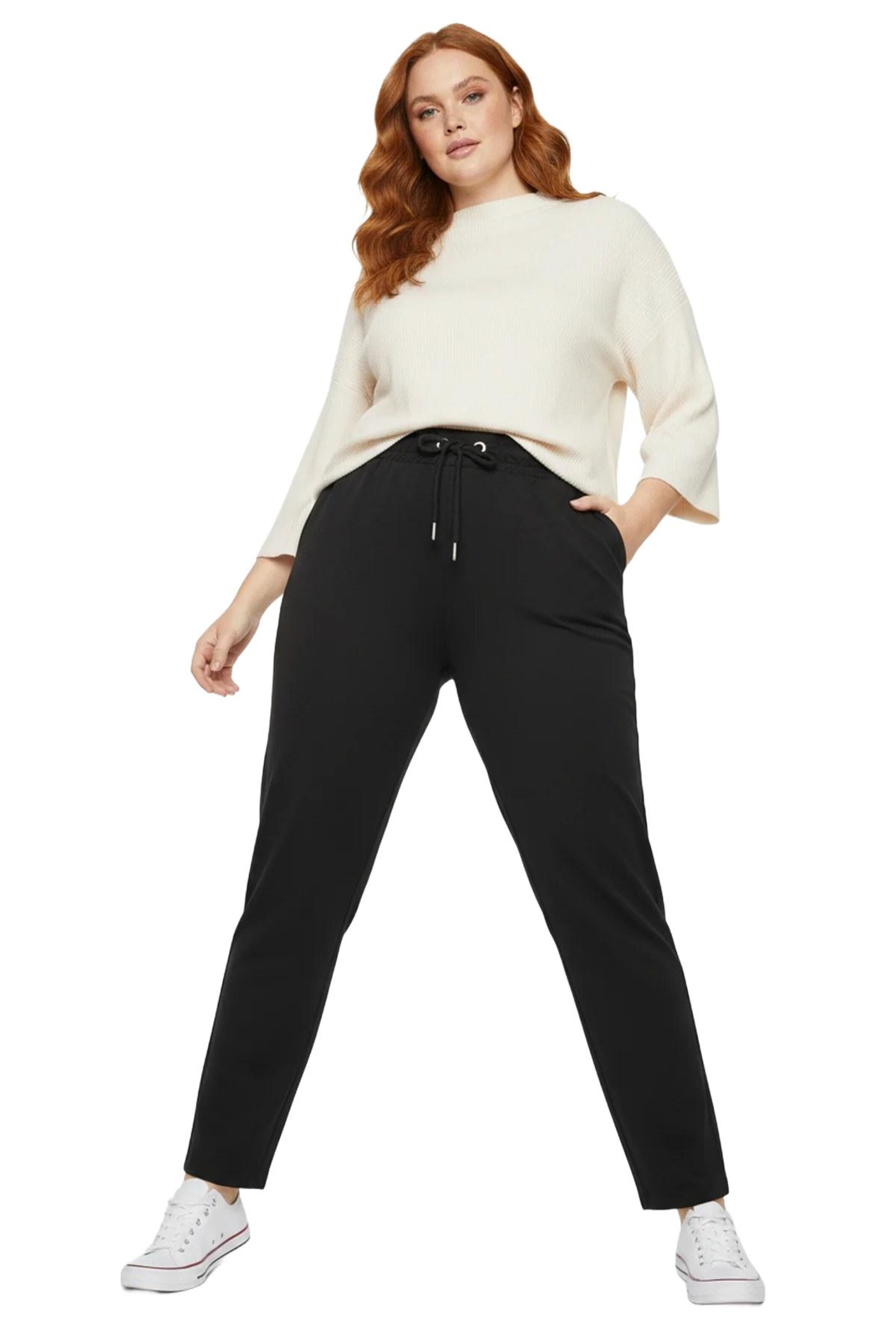 Shape Of You Regular Hose in Schwarz