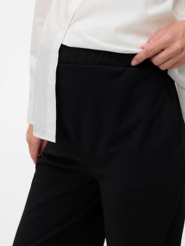 Vero Moda Maternity - regular Pantalón en negro