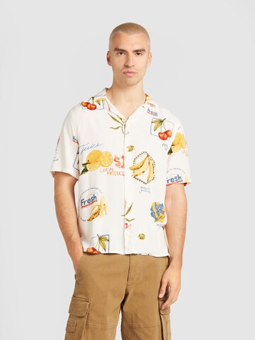 HOLLISTER Средняя посадка Рубашка в Белый: спереди