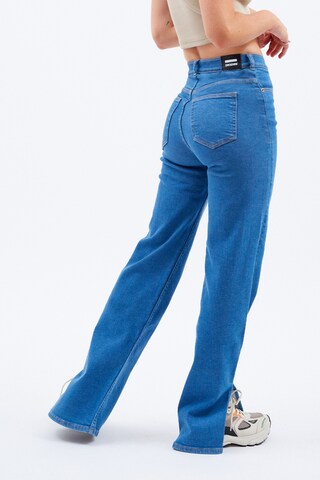 Dr. Denim Flared Jeans 'Moxy' in Blue