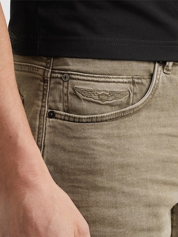 Loosefit Pantaloni 'Wingload relaxed fit shorts' di PME Legend in verde