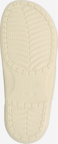 Crocs - Sapato aberto 'Classic' em bege