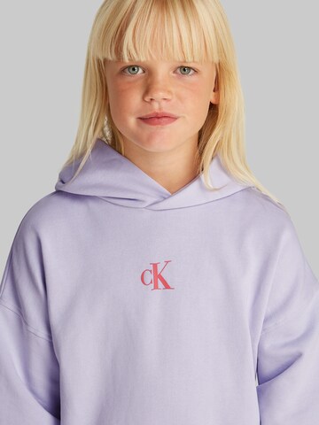 Calvin Klein Jeans Sweatshirt in Lila