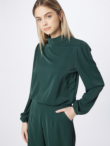 Tuta jumpsuit di AX Paris in verde