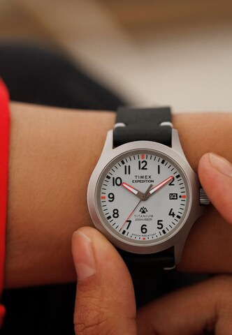 TIMEX Analogt ur 'Expedition North' i grå