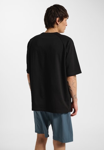 Hummel Funktionsshirt in Schwarz