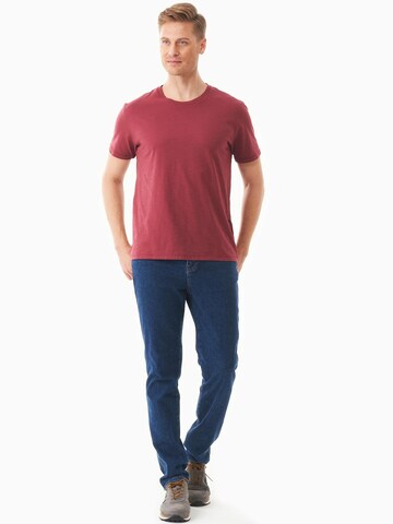 Organication T-Shirt in Rot