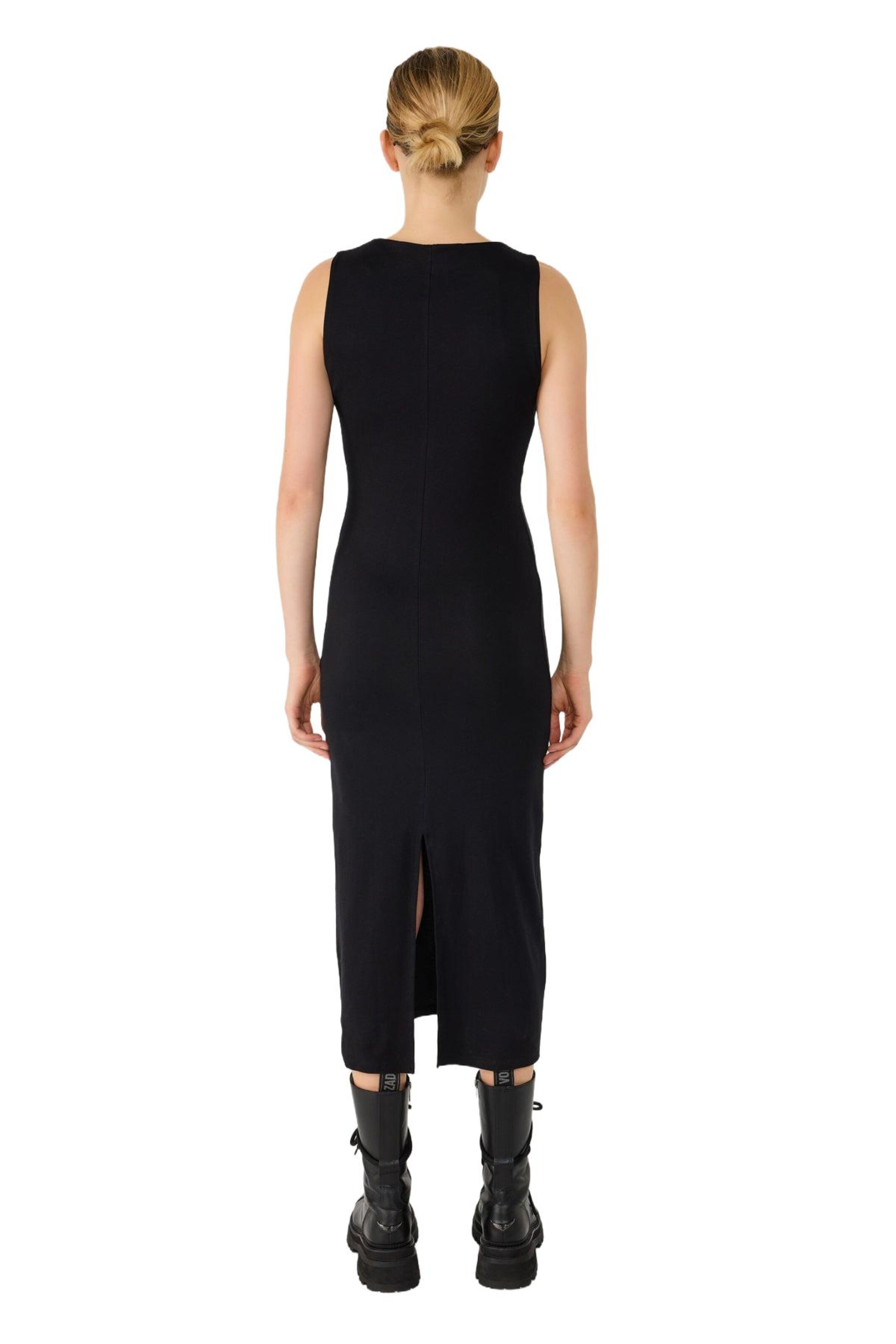 Robe No Matter What en noir