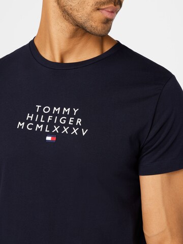 TOMMY HILFIGER Tričko – modrá