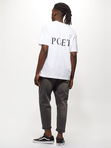 Young Poets - Camiseta 'Nik' en blanco