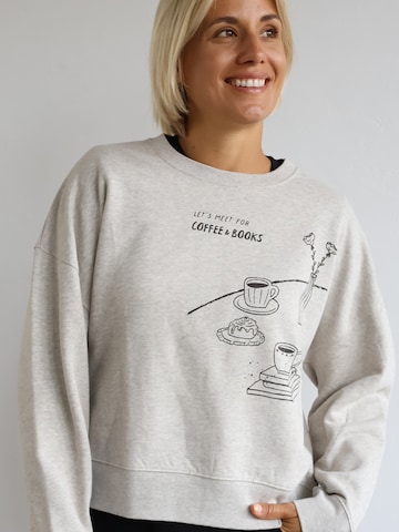 Kultgut Pullover 'Coffee & Books'‌‌‌‌‌‌‌‌‌ in Beige