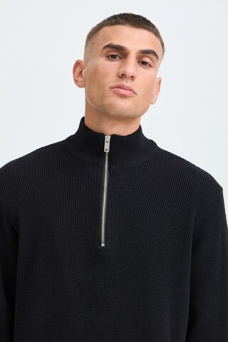 !Solid Sweater 'SDVian' in Black