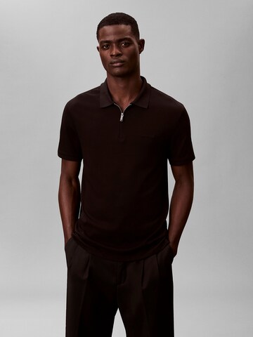 Calvin Klein - Camiseta en negro: frente