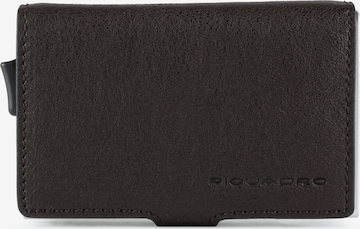 Piquadro Wallet in Brown: front