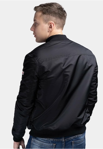 Giacca di mezza stagione 'Tern Hill' di LONSDALE in nero