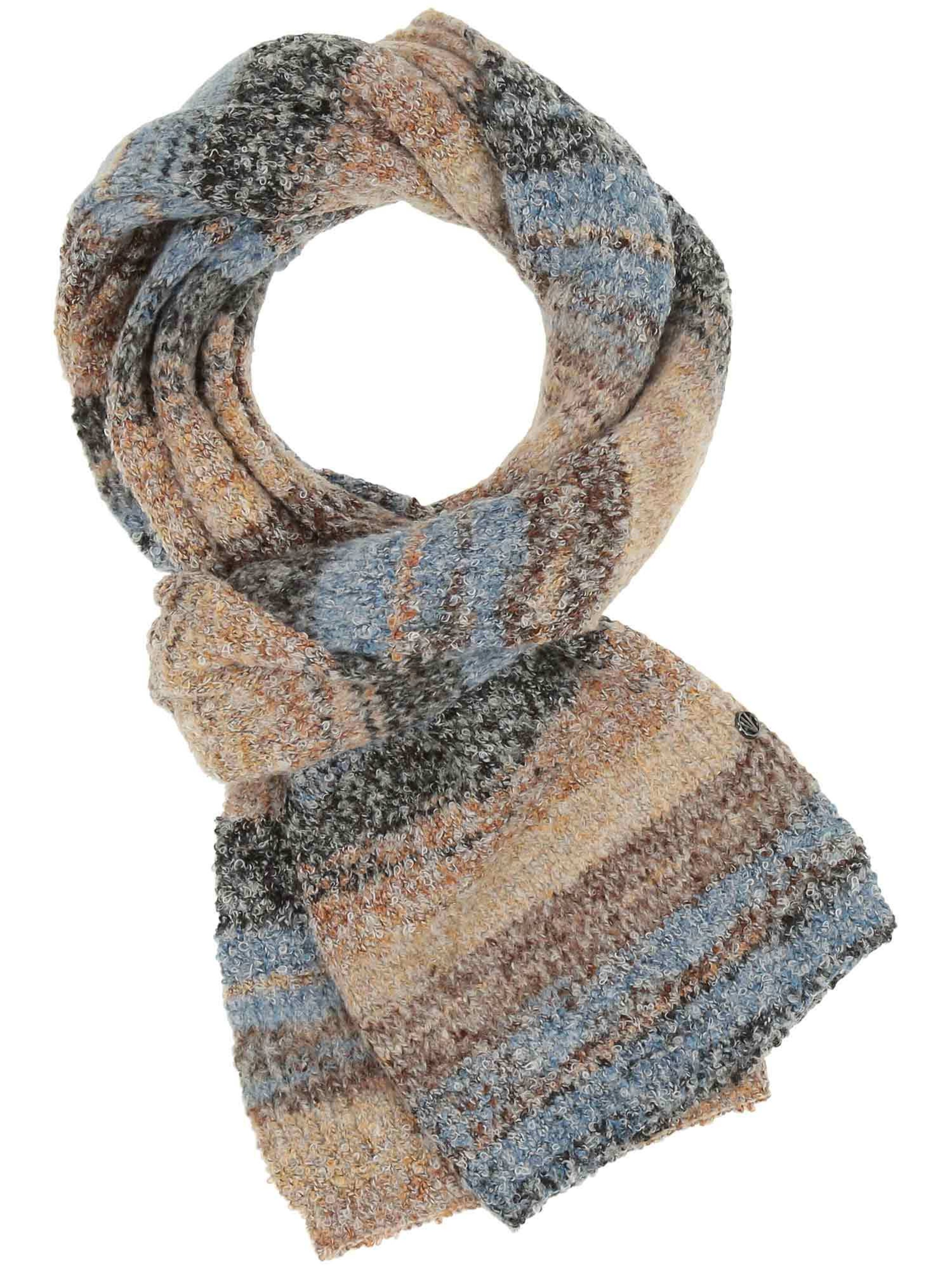 LOEVENICH Scarf in White