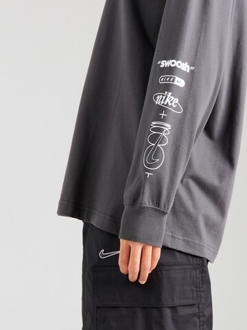 Nike Sportswear Shirt 'SWOOSH' in Grey