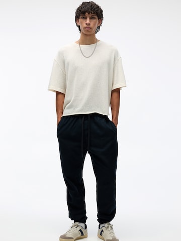 Tapered Pantaloni de la Pull&Bear pe albastru