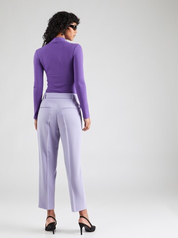 Effilé Pantalon à plis 'Tapiah' BOSS en violet